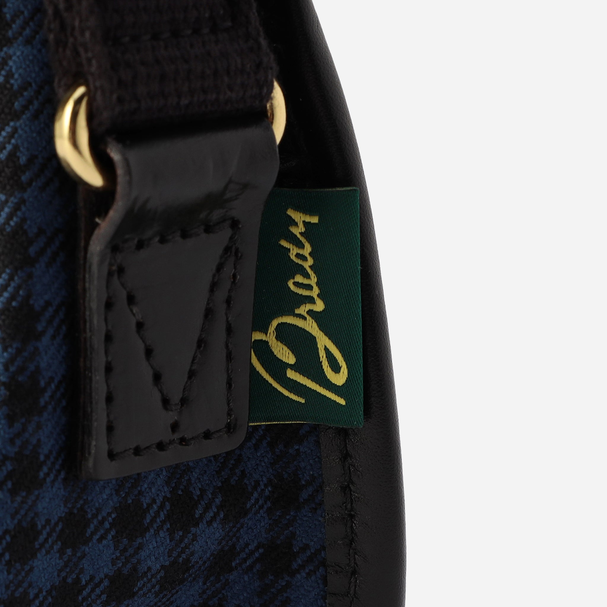 COLNE MINI LOCHCARRON WOOL CHECK｜BradyBags 公式オンラインストア